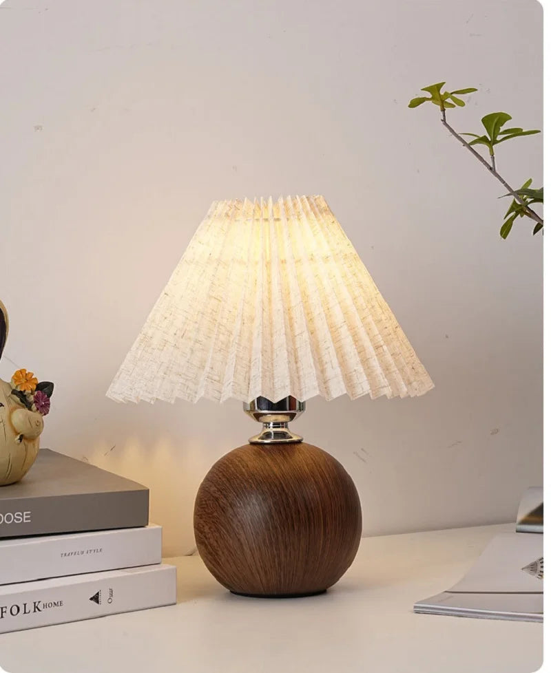 Ceramic Pleated Table Lamp