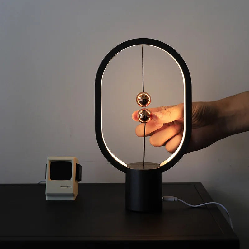 Balance LED Table Lamp