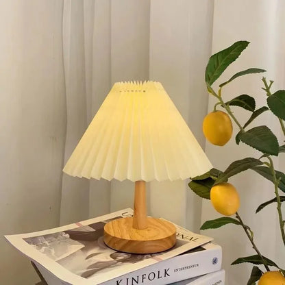 Nordic Pleated Table Lamp